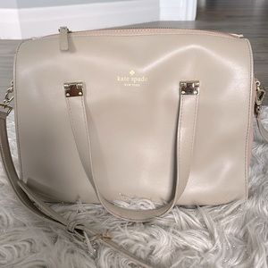 Kate Spade hand bag with shoulder straps